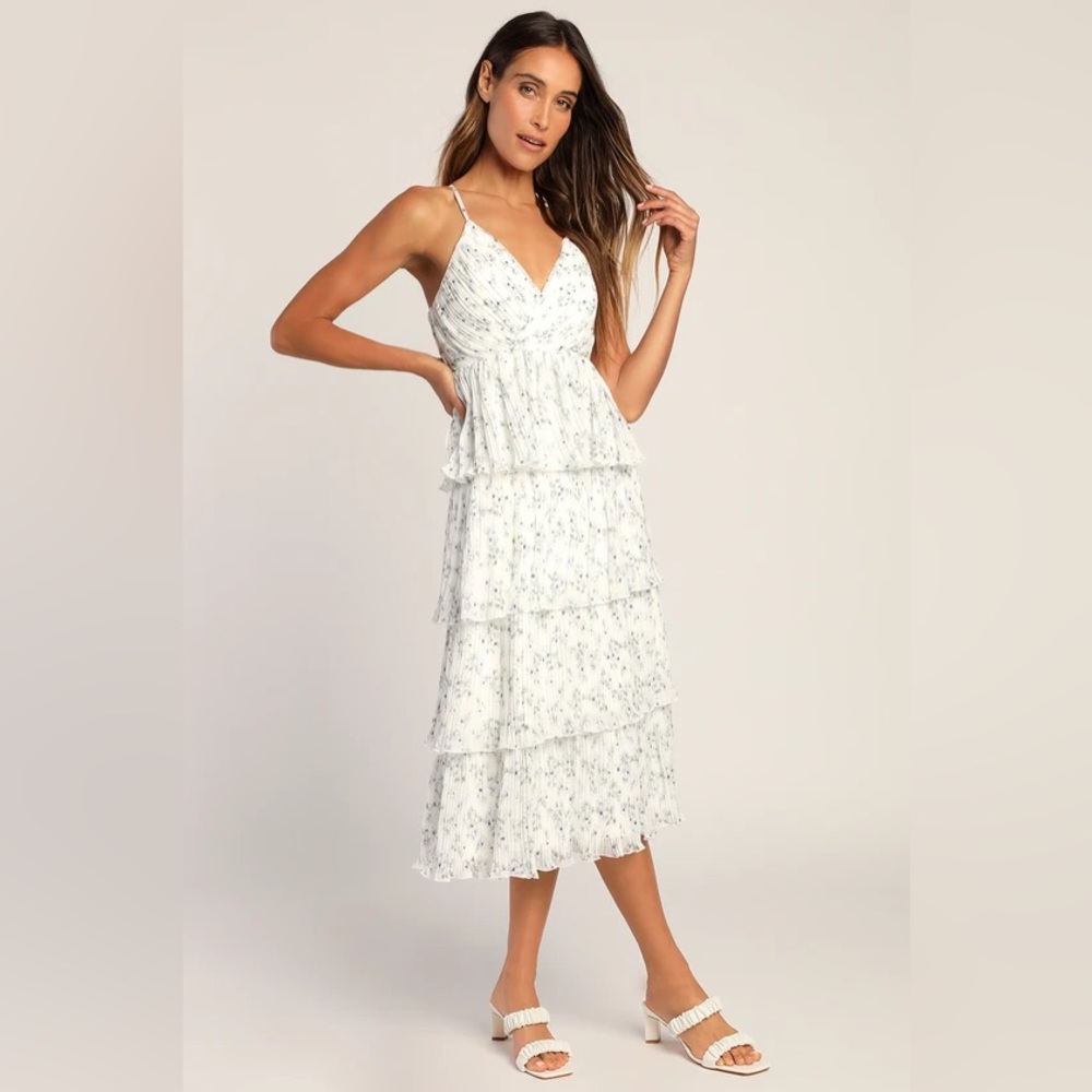 Lulus NWT Petal Party White Floral Print Plisse Surplice Midi Dress